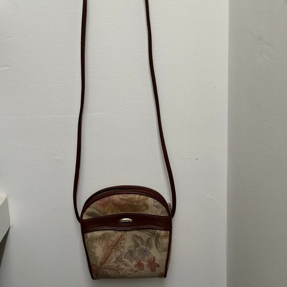 Liz Claiborne Crossbody Bag AND Matching Wallet Brown Floral - Picture 2 of 11